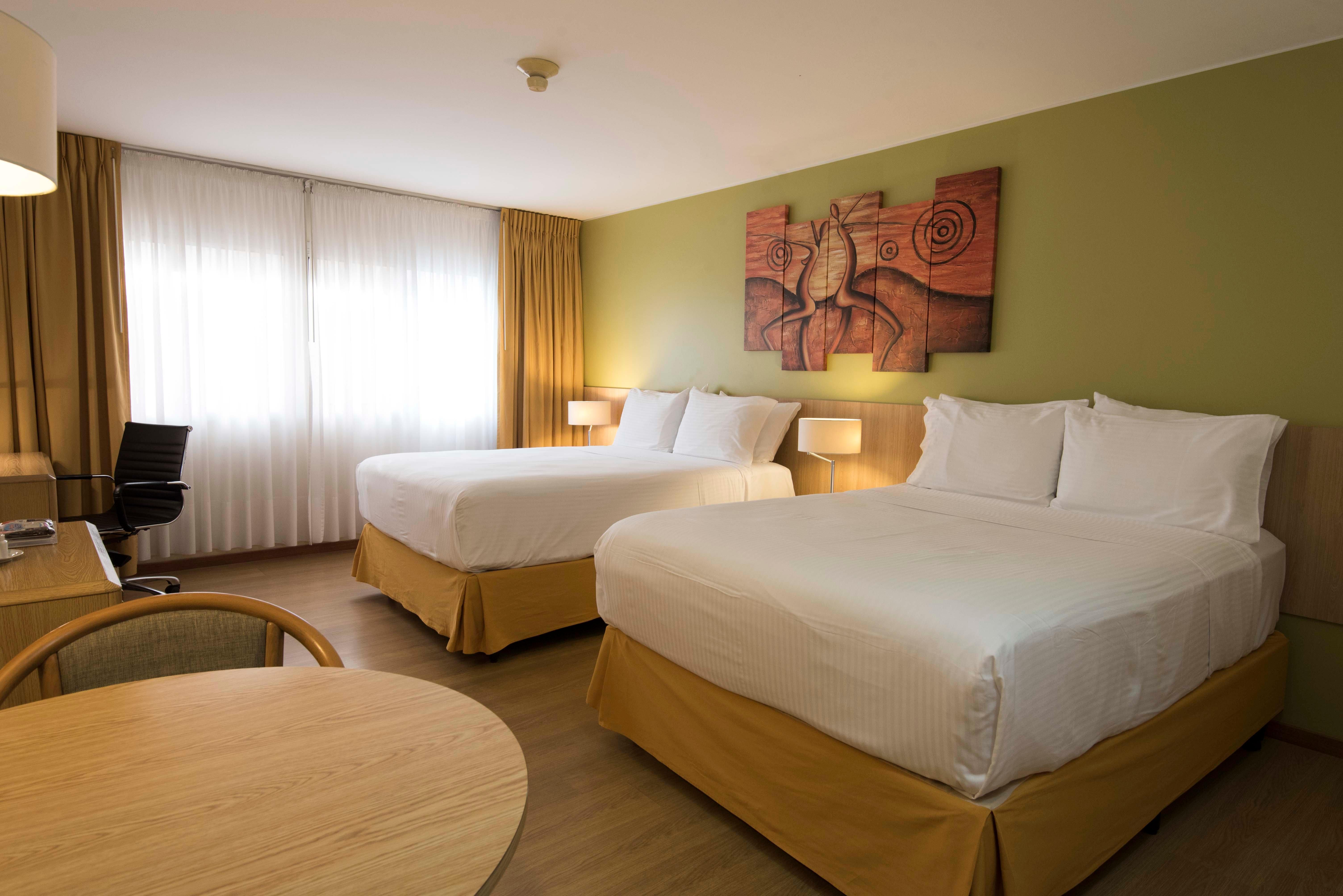 Holiday By Ihg Hotel Montevideo